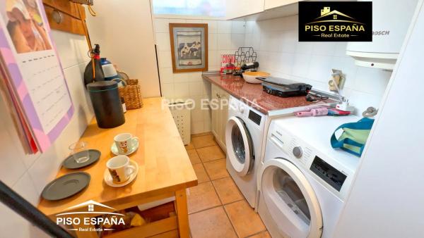 Chalet adosado en Av Creuetes