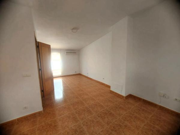 Chalet adosado en calle Pizarro