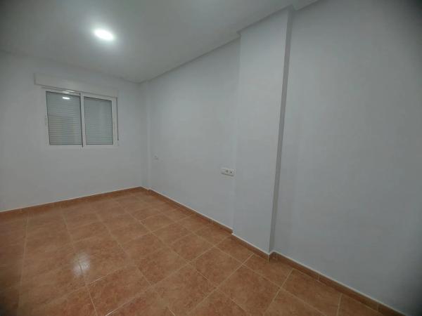 Chalet adosado en calle Pizarro