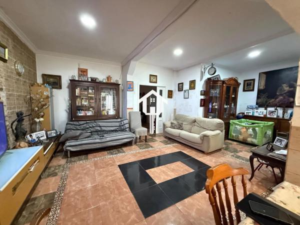 Chalet adosado en Pd Canastel Polig i