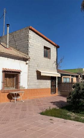 Casa independiente en calle Decano, 26