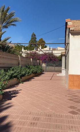 Casa independiente en calle Decano, 26