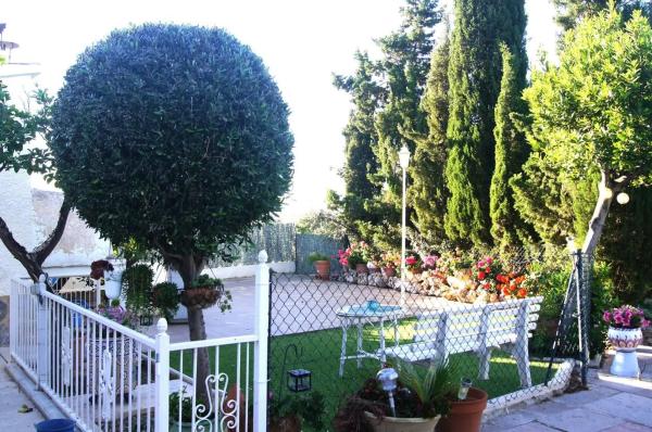 Casa independiente en calle Partida del Raspeig