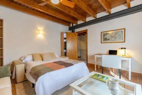 Casa independiente en camino solana