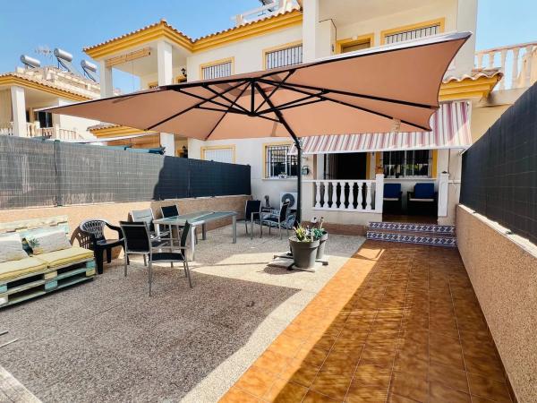 Chalet pareado en calle Murcia, 85