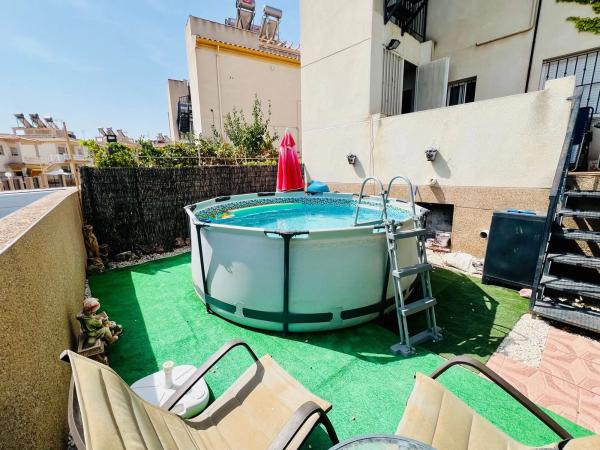 Chalet pareado en calle Murcia, 85