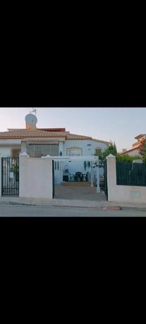 Casa independiente en avenida Fernando Fenoll Bergua