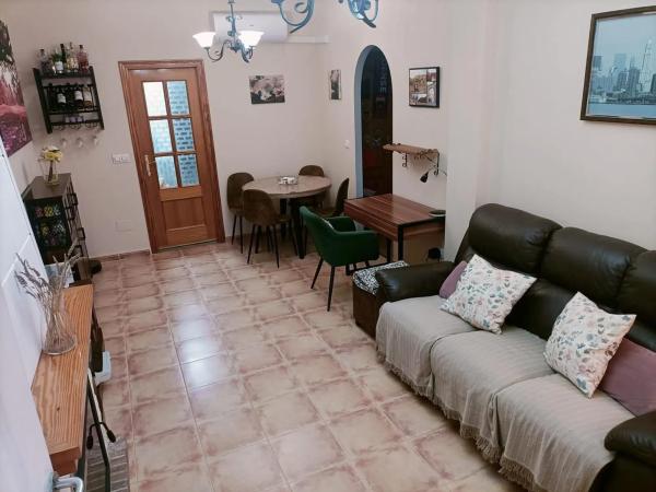 Casa independiente en avenida Fernando Fenoll Bergua