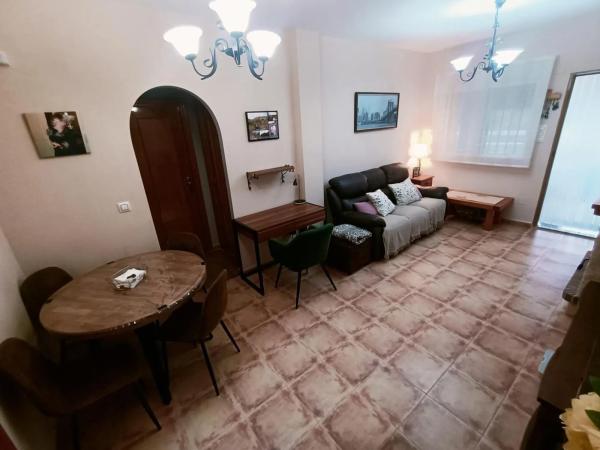 Casa independiente en avenida Fernando Fenoll Bergua