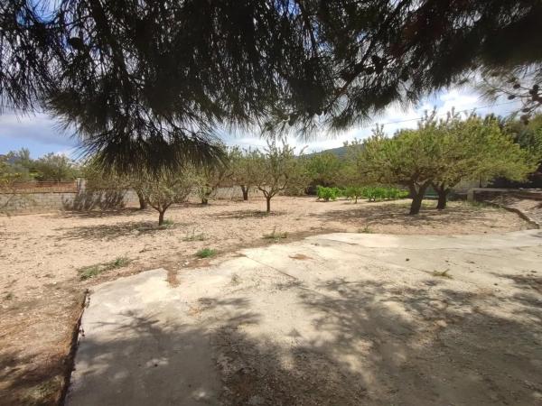 Finca rústica en A-7