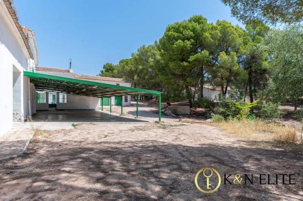 Casa independiente en Partida Doncella