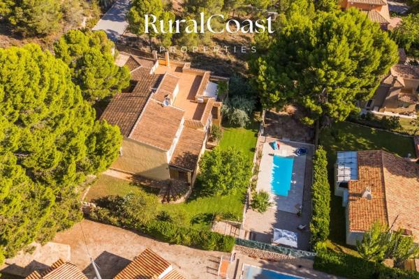 Casa independiente en Urbanización Maigmó, 84