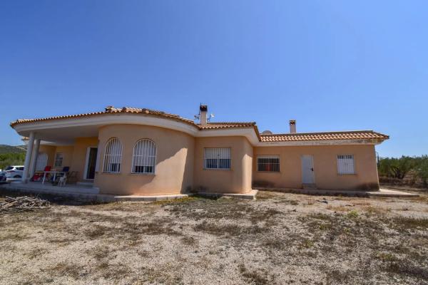 Casa rural en via Sense Nom