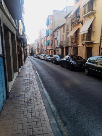 Chalet adosado en calle de la Constitució