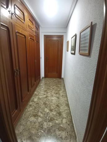 Chalet adosado en calle de la Constitució