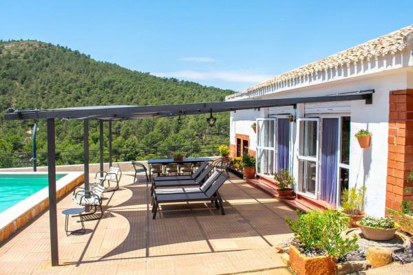 Masía en Casa de la Capona, 03430 Onil, Alicante s/n