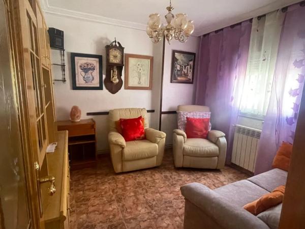 Chalet adosado en calle Zorrilla, 49