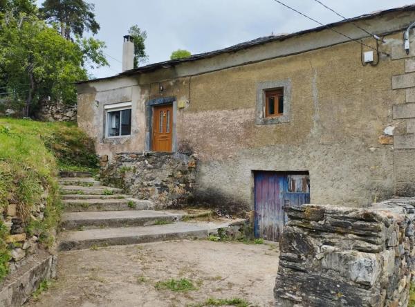 Finca rústica en Lugar Lago, 3 a