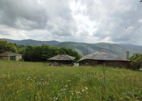 Finca rústica en Lugar Lago, 3 a