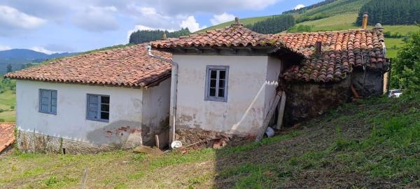 Casa de pueblo en Tebongo, 45
