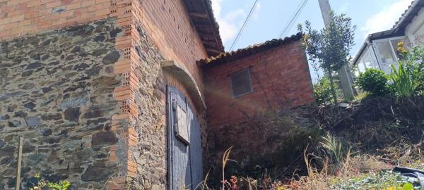 Casa de pueblo en Tebongo, 45