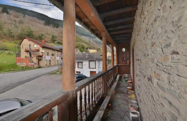 Casa independiente en Soto del Barco - Cornellana