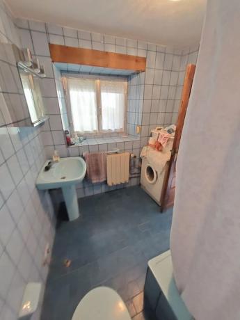 Casa independiente en calle Uría