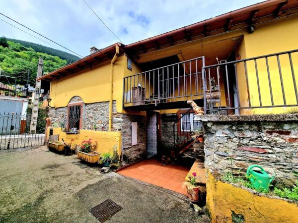 Casa de pueblo en Soto del Barco - Cornellana