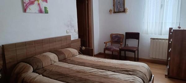 Casa independiente en Moal, 27