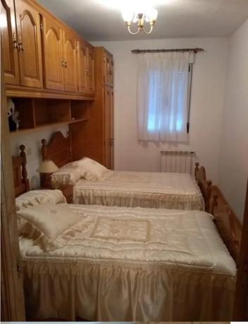 Casa independiente en Moal, 27