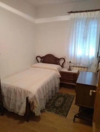 Casa independiente en Moal, 27