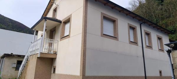 Casa independiente en Moal, 27