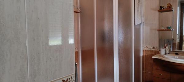 Casa independiente en Moal, 27