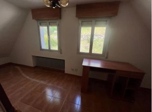 Casa independiente en Regla de Corias, 46