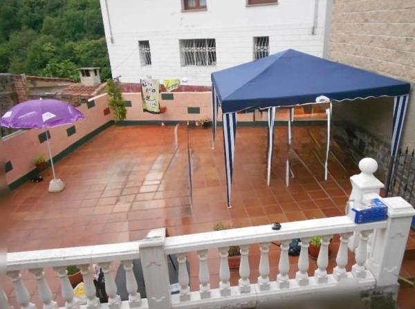 Casa independiente en 1, 30