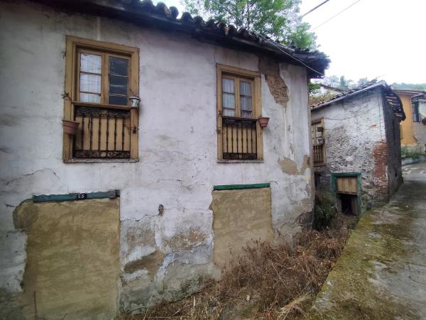 Casa de pueblo en La Felguera s/n
