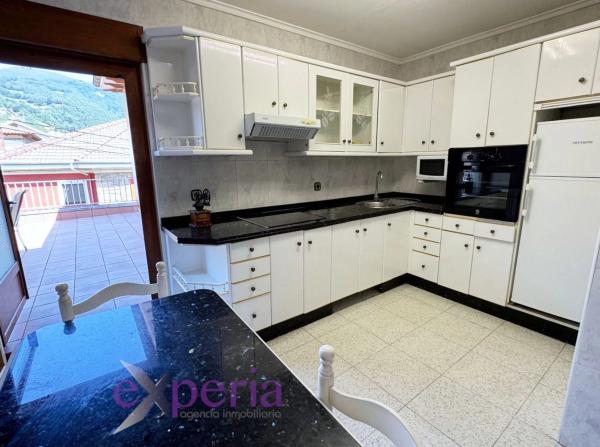 Casa independiente en Al Cenera