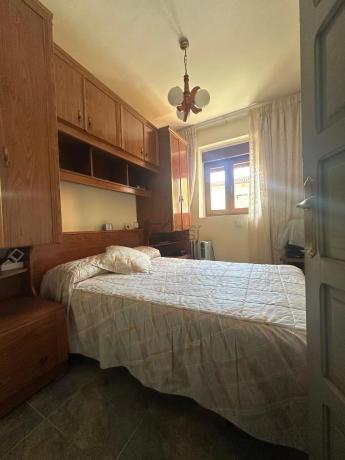 Casa independiente en carretera de Casorvida