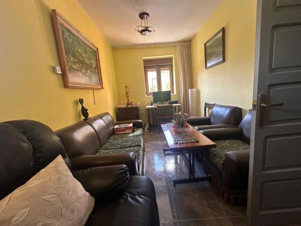 Casa independiente en carretera de Casorvida