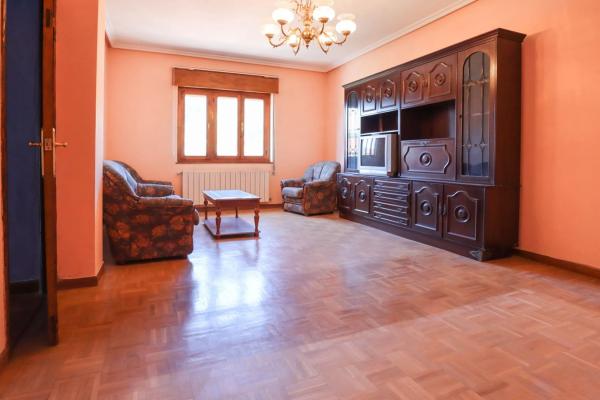 Casa independiente en calle Arriondo Alto, 42