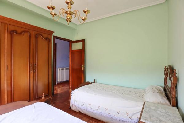 Casa independiente en calle Arriondo Alto, 42