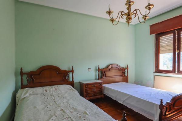 Casa independiente en calle Arriondo Alto, 42