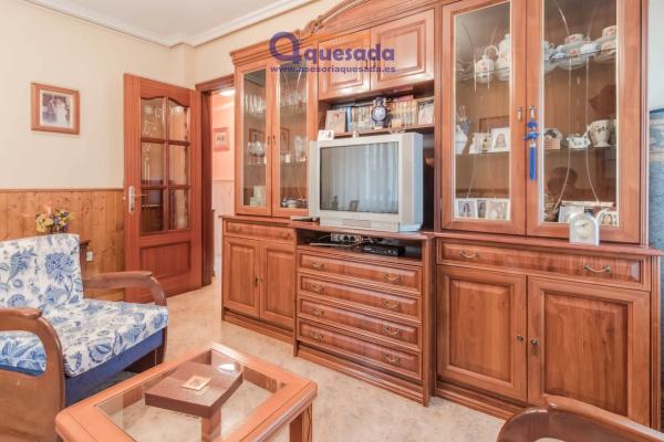 Casa independiente en Lg Columbiello, 44