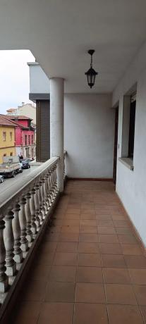 Casa independiente en Av Aller