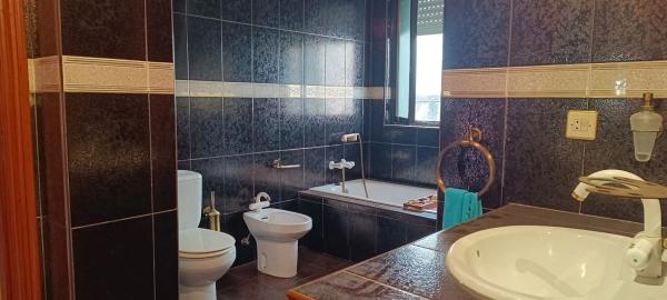 Casa independiente en Av Aller