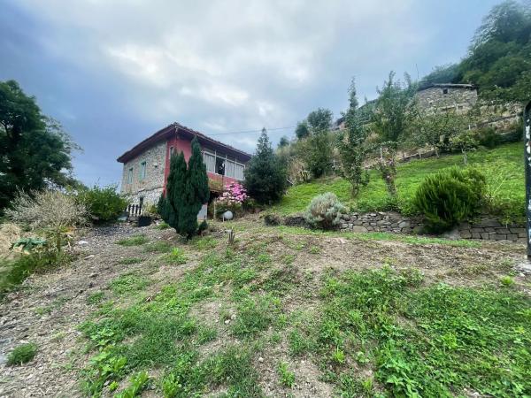 Casa de pueblo en La cortina s/n sn