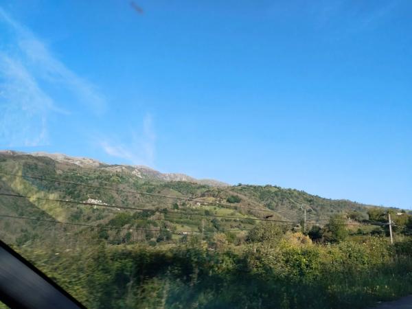 Casa de pueblo en pola de lena s/n