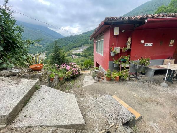 Casa de pueblo en La cortina s/n sn