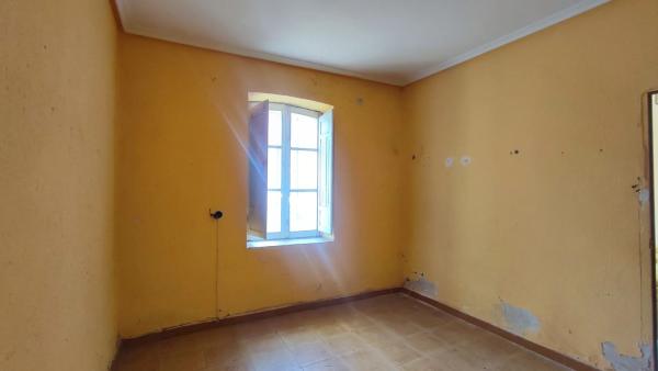 Casa de pueblo en Lg Valdedios