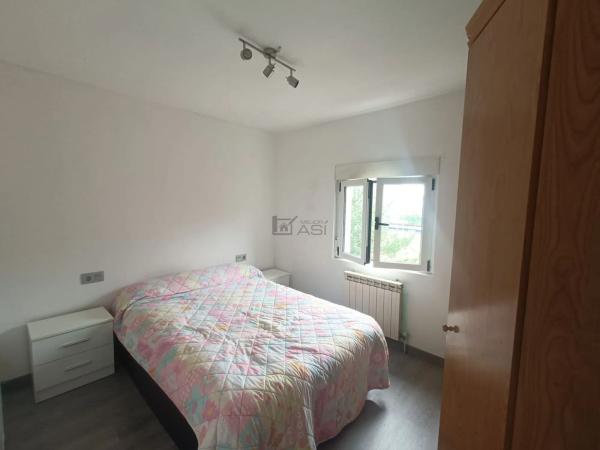 Casa independiente en Vía, 4